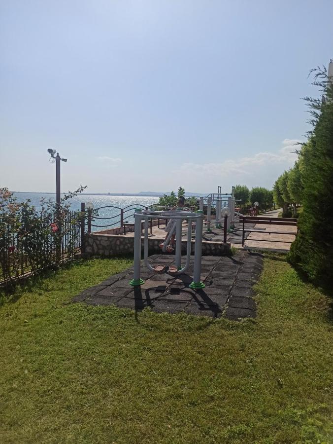 Частни Апартаменти За Гости - Панорама Бийч-Форд Нокс Sveti Vlas Esterno foto